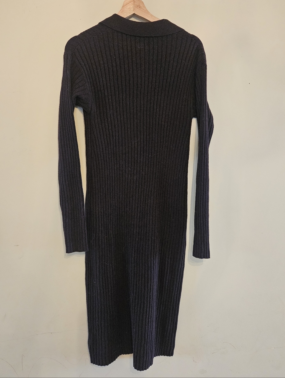 GAP Ribbed Collared Maternity Dress - Picture 2 of 6